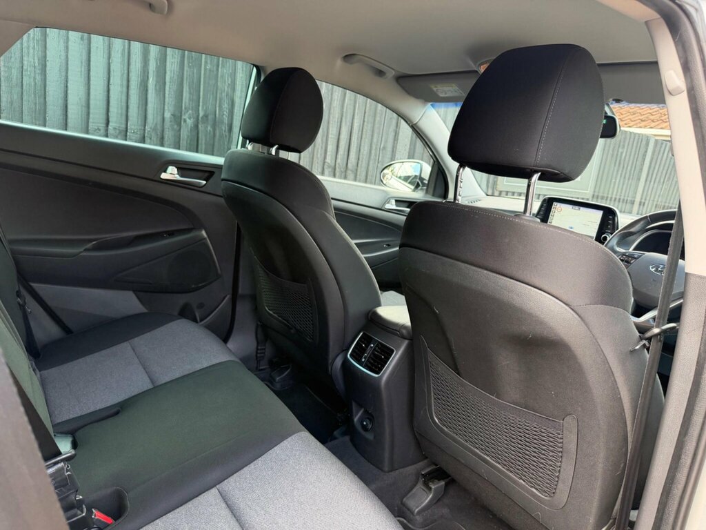 Hyundai Tucson 1.6 Gdi S Connect  #17