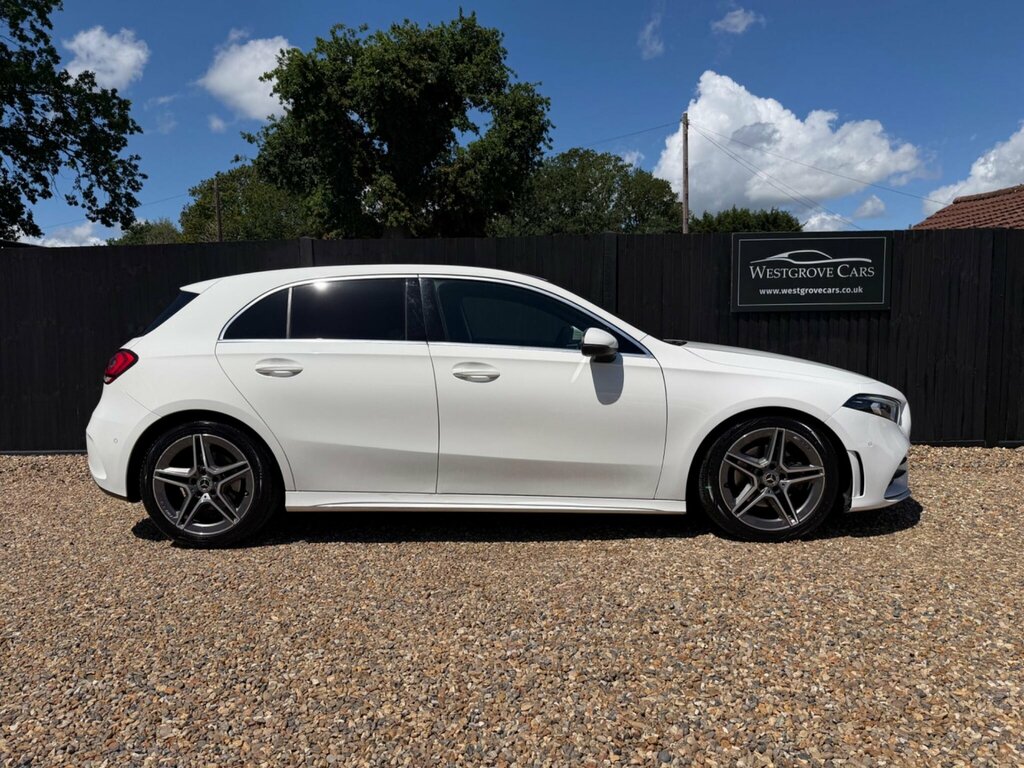 Mercedes-Benz A Class 1.3 A200 Amg Line Executive 7G-dct Euro 6 Ss White #2