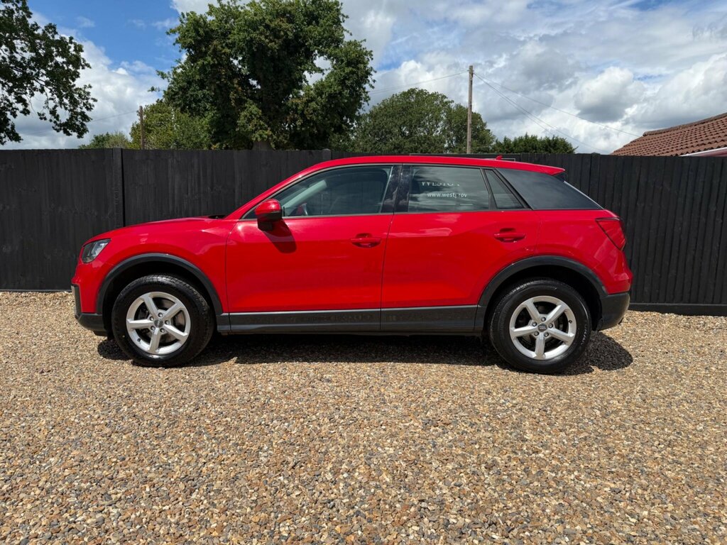 Audi Q2 1.4 Tfsi Cod Se S Tronic Euro 6 Ss Red #3