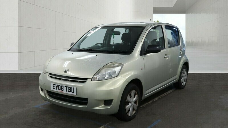 Daihatsu Sirion S Gold #2