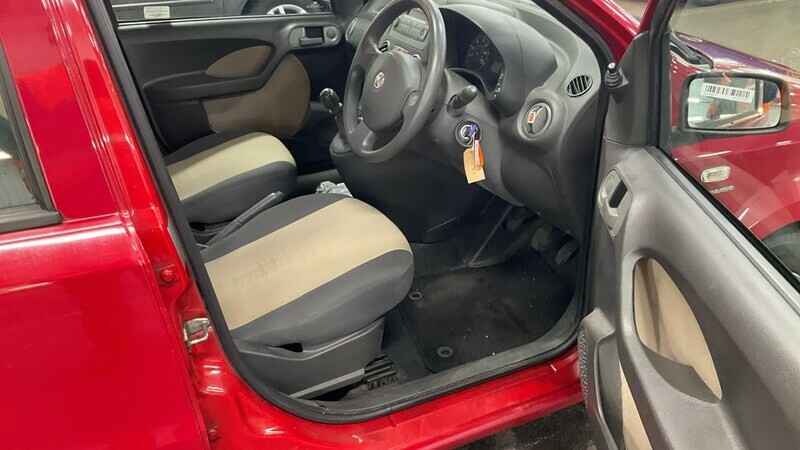 Fiat Panda 1.2 Dynamic Eco Red #11