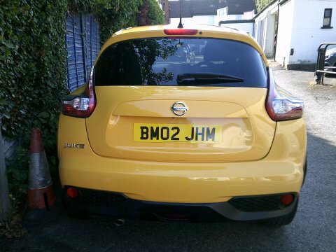Nissan Juke 2017 17 Tekna Yellow #6