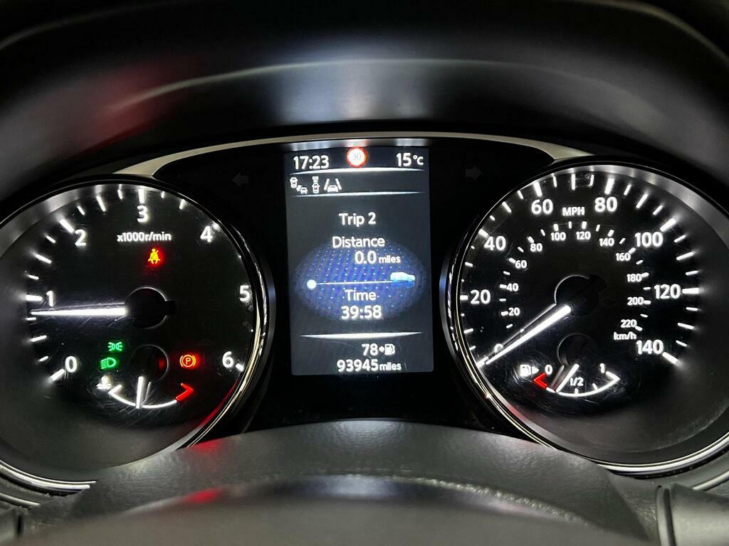 Nissan X-Trail   #60