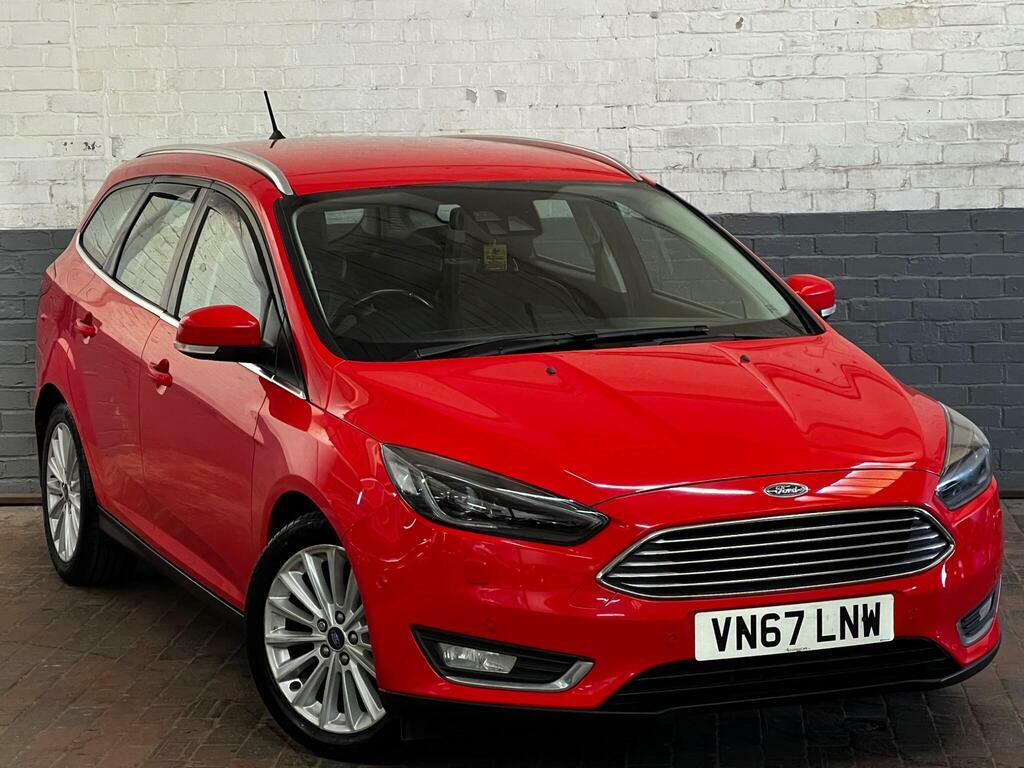 Ford Focus 1.5 Tdci Titanium X Euro 6 S S Red