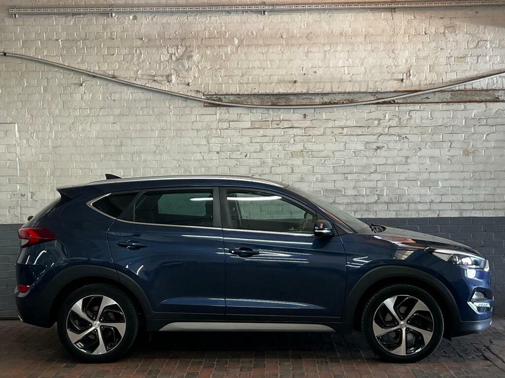 Hyundai Tucson 2.0 Crdi Blue Drive Premium Euro 6 S S Blue #2