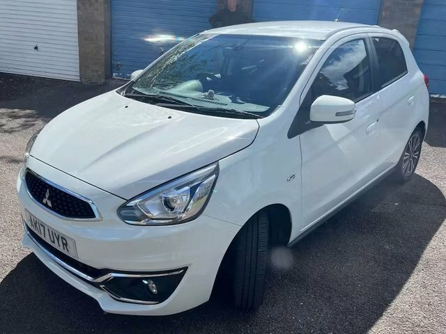 Mitsubishi Mirage 1.2 Juro Hatchback White #4