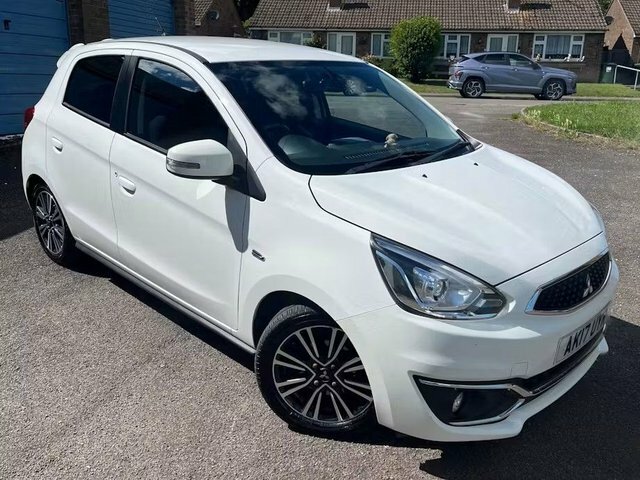 Mitsubishi Mirage 1.2 Juro Hatchback White