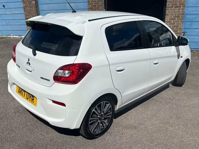 Mitsubishi Mirage 1.2 Juro Hatchback White #2