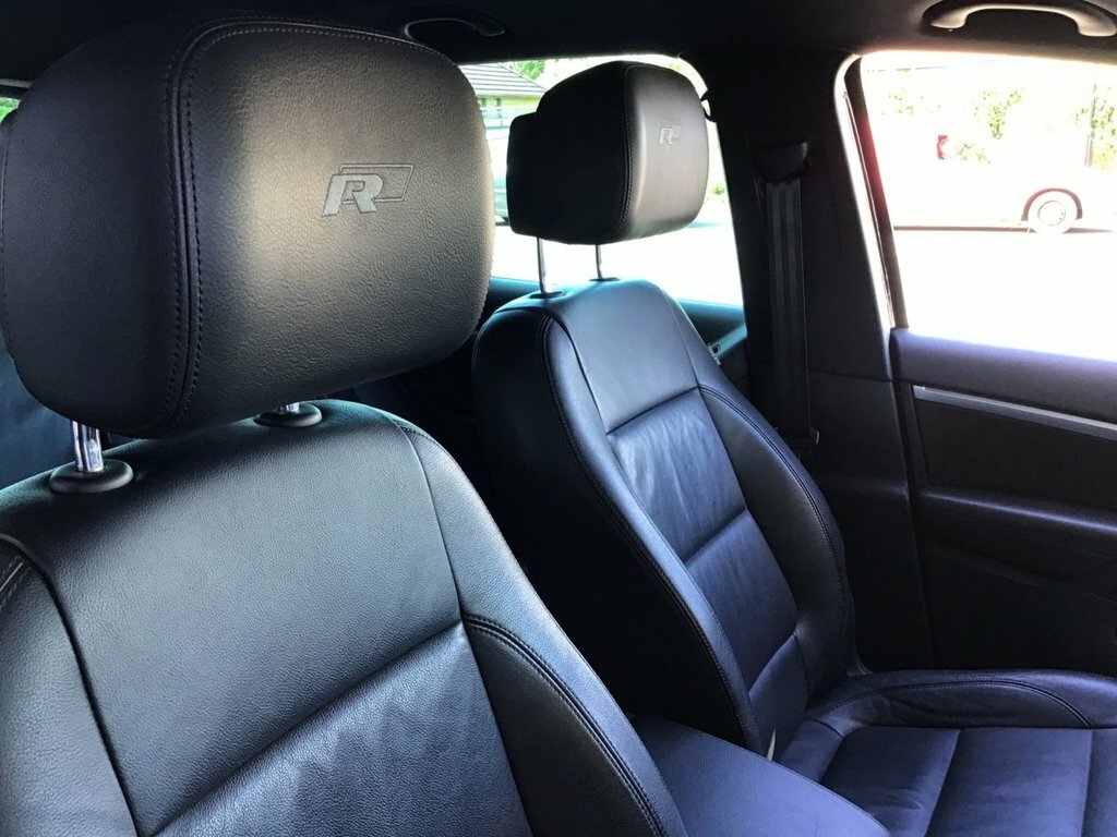 Volkswagen Tiguan 2.0 Tdi 150 Se Black #8