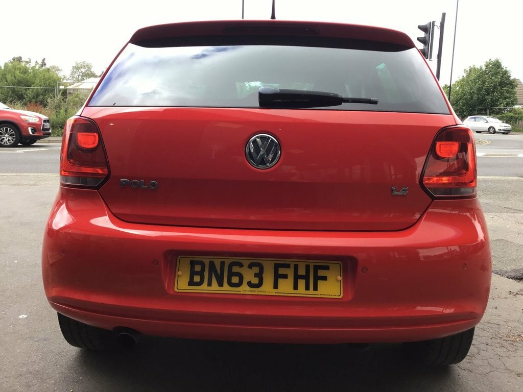 Volkswagen Polo 1.2 Match Hatchback Euro 5 60 P Red #4