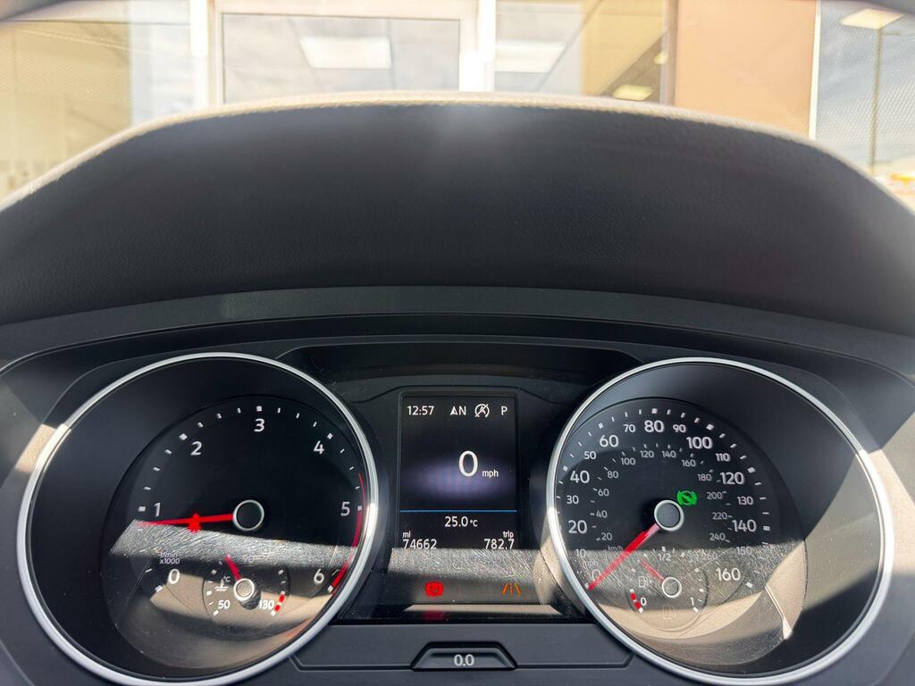 Volkswagen Tiguan 2.0 Tdi Bluemotion Tech Se Suv E Black #13