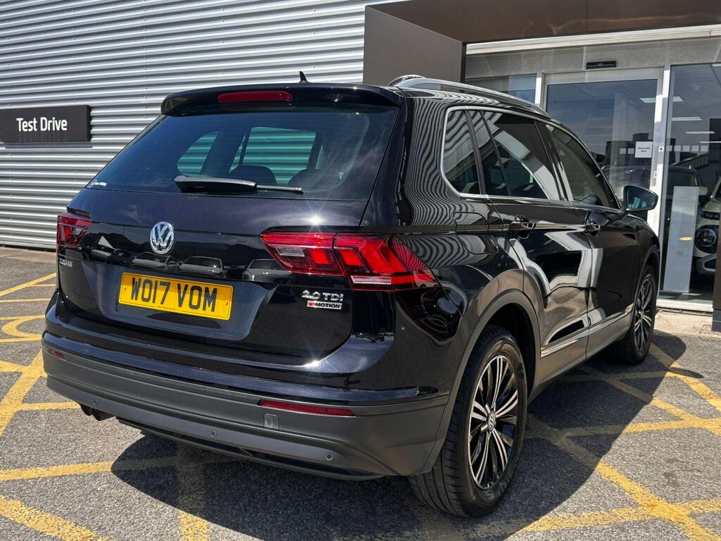 Volkswagen Tiguan 2.0 Tdi Bluemotion Tech Se Suv E Black #35