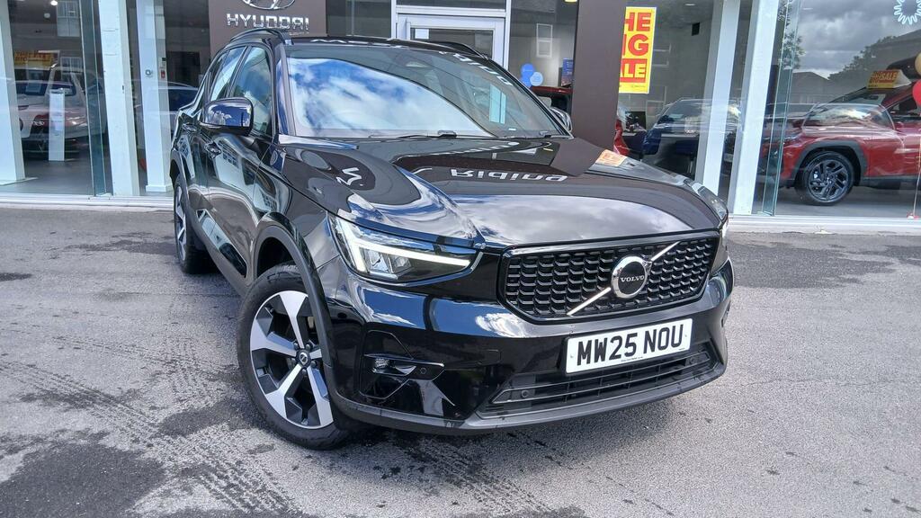 Volvo XC40 2.0 B3 Mhev Plus Dark Dct Euro 6 Ss MW25NOU