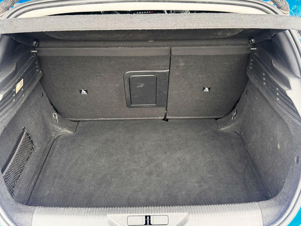 Peugeot 308 1.2 Puretech Allure Premium Eat Euro 6 Ss K023CZK #6