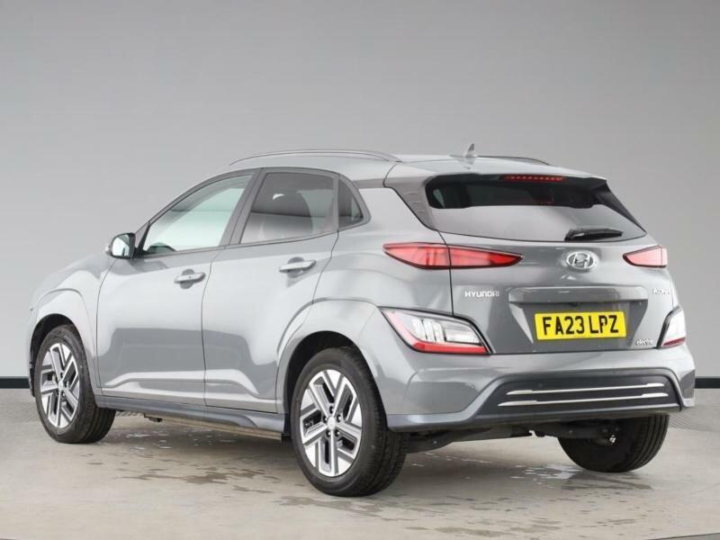 Hyundai Kona Ultimate White #2