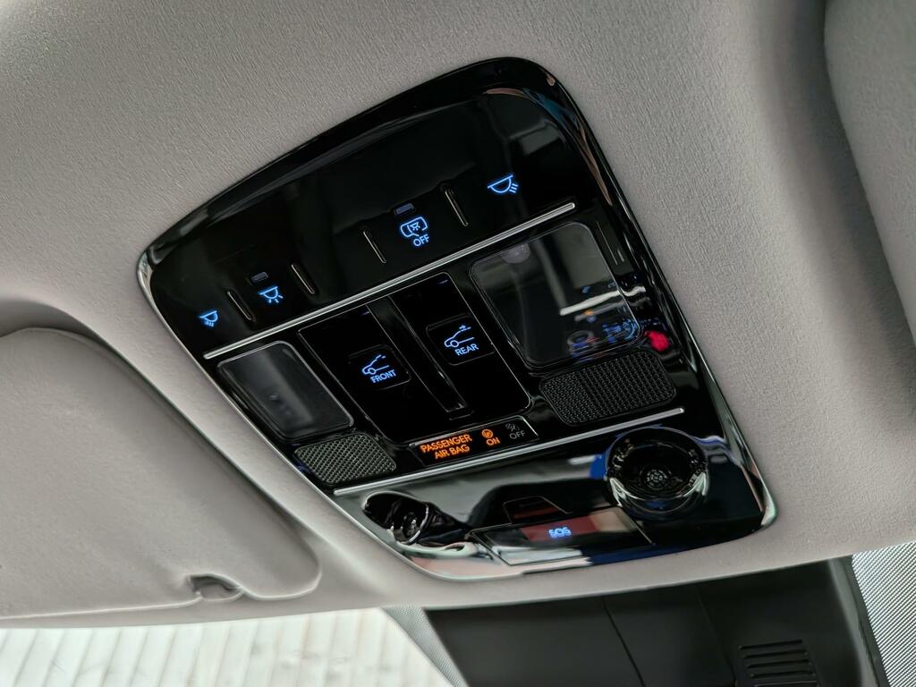 Hyundai Santa Fe Calligraphy Black #31