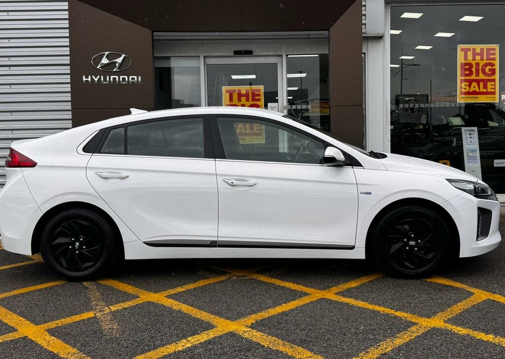 Hyundai Ioniq 1.6 H-gdi Premium Se Dct Euro 6 Ss EJ18FHK White #3