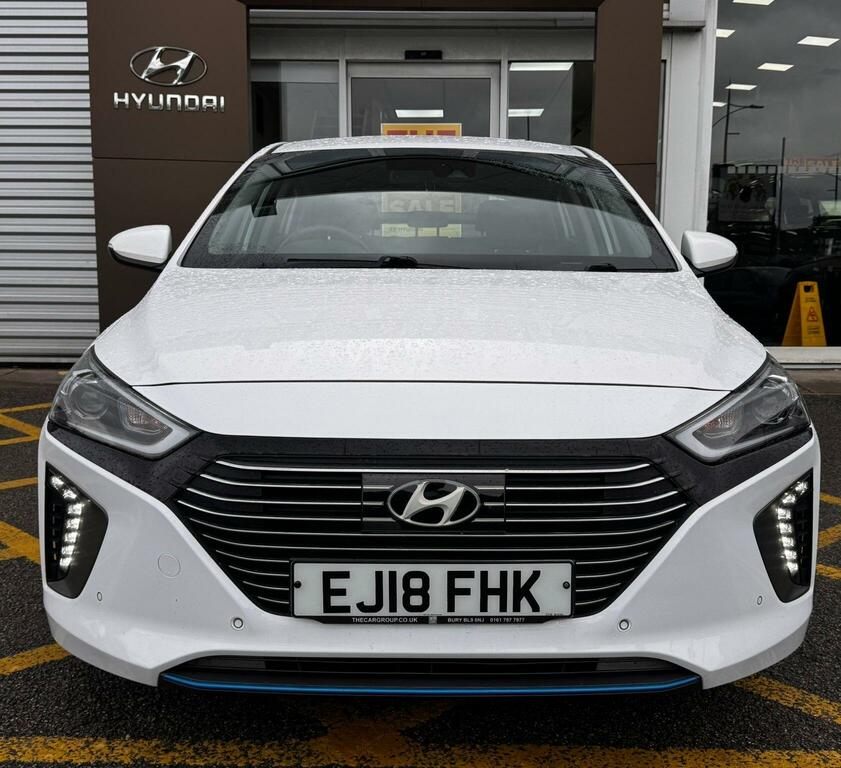 Hyundai Ioniq 1.6 H-gdi Premium Se Dct Euro 6 Ss White #2