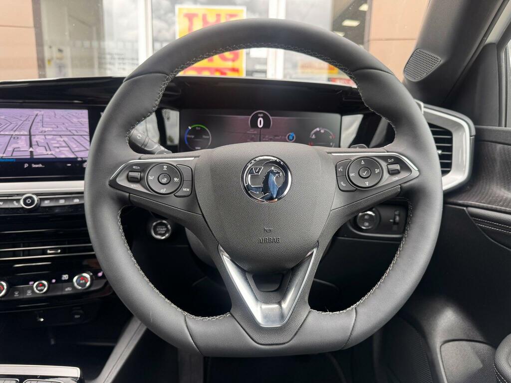 Vauxhall Mokka Ultimate White #17