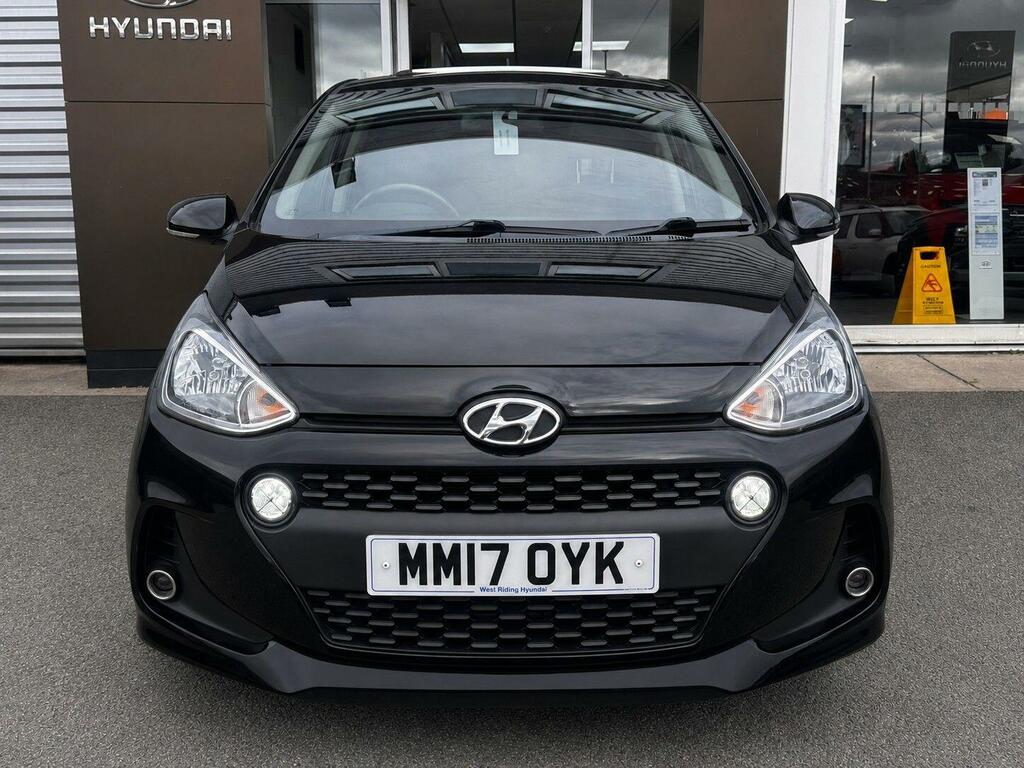 Hyundai I10 1.2 Premium Se Euro 6 MM17OYK #2