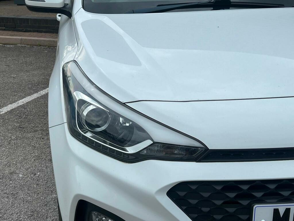 Hyundai I20 1.4 Se White #42