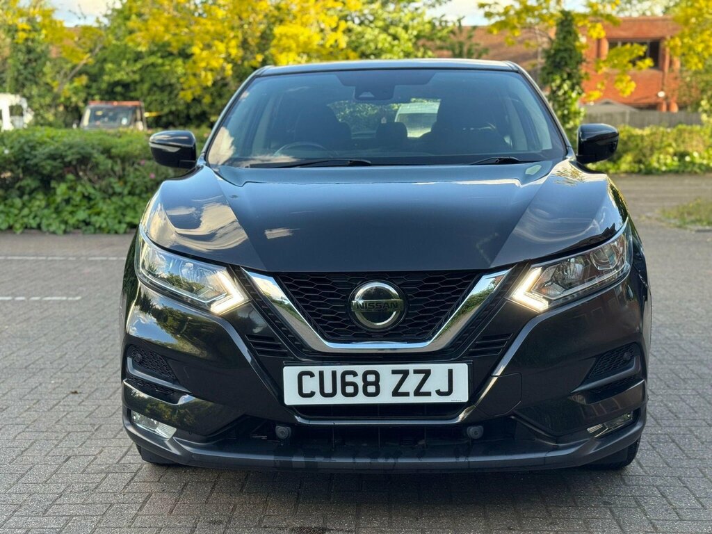 Nissan Qashqai 1.5 Dci Acenta Premium Euro 6 Ss CU68ZZJ Black #5