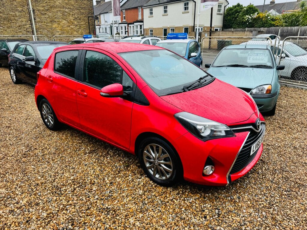 Toyota Yaris 1.0 Vvt-i Icon Euro 6 Red #5