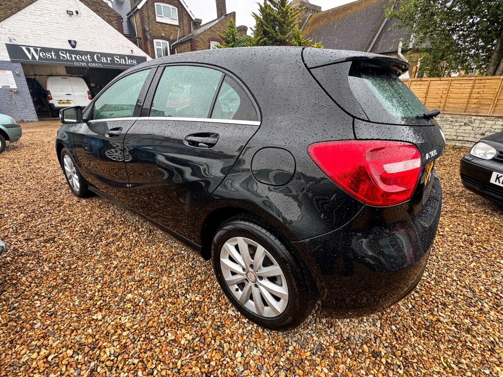 Mercedes-Benz A Class 1.8 A180 Cdi Blueefficiency Se 7G-dct Euro 5 Ss Black #6