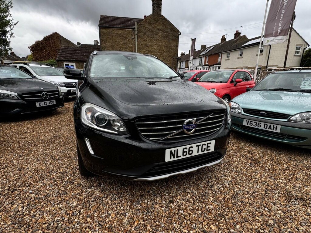 Volvo XC60 White #9