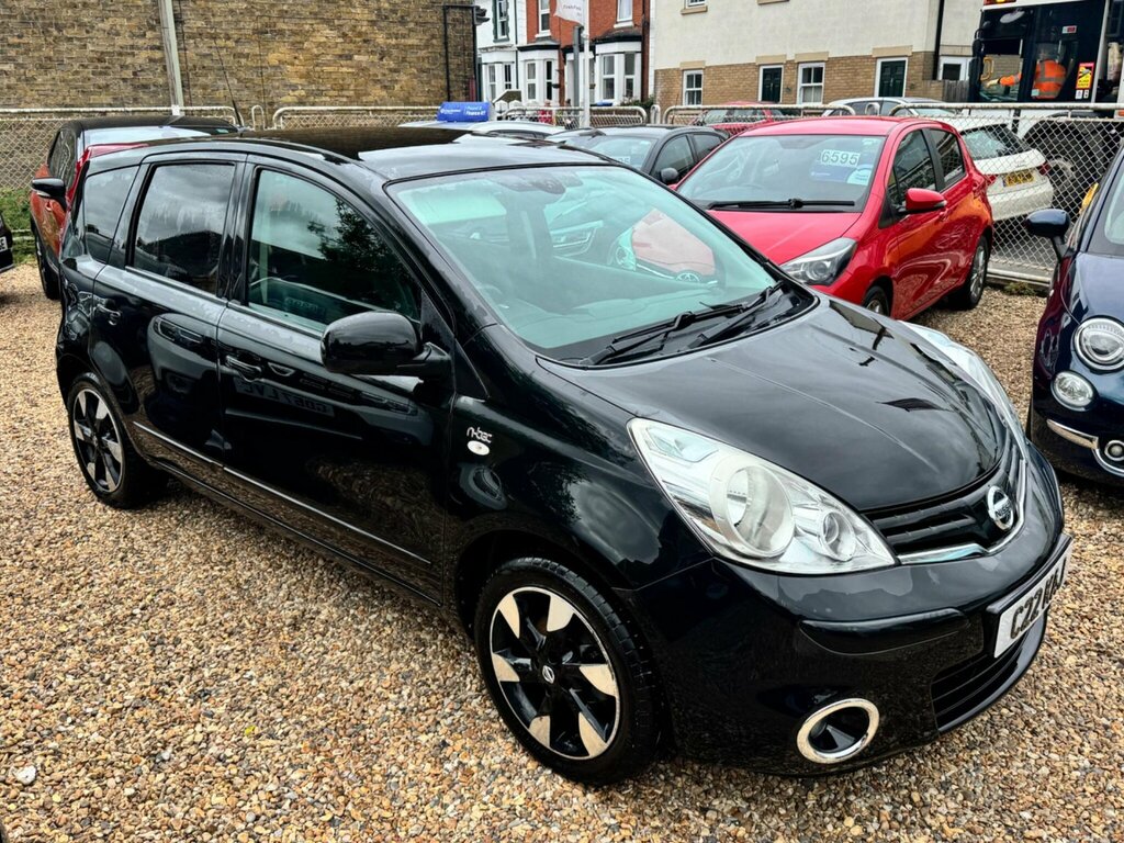 Nissan Note 1.6 16V N-tec Euro 5 Black #2