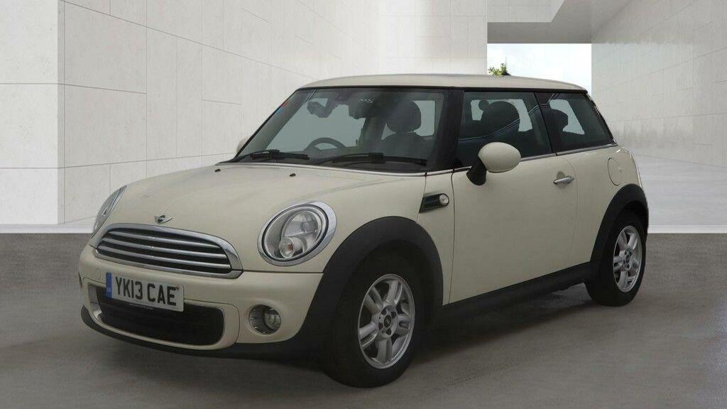 Mini Hatch 1.6 One Euro 5 201313 YK13CAE White