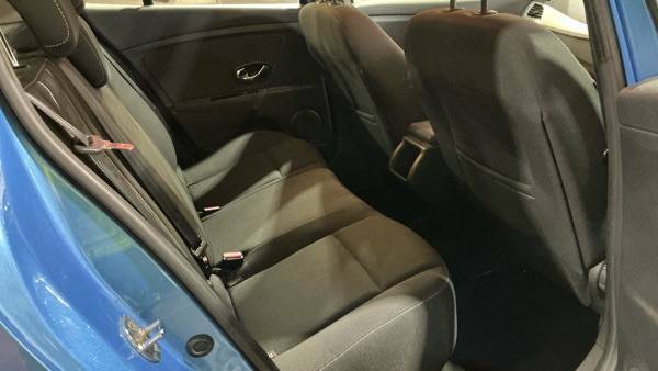 Renault Megane 1.5 Dci Dynamique Tomtom Energy Blue #4