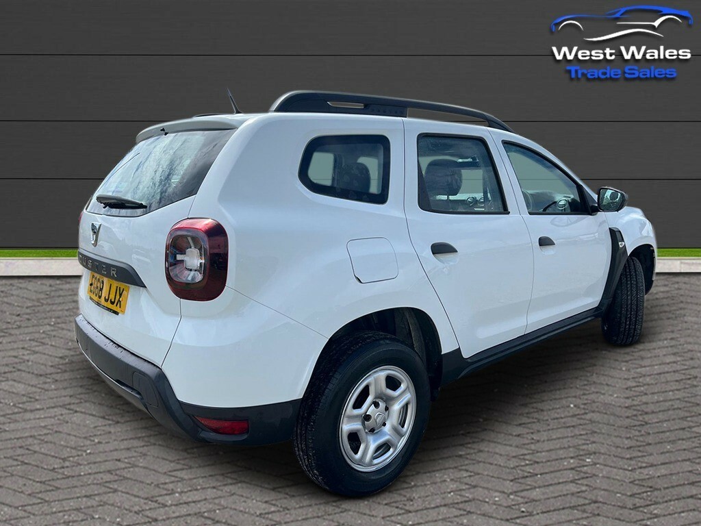 Dacia Duster Essential Sce EG68JJX  #4