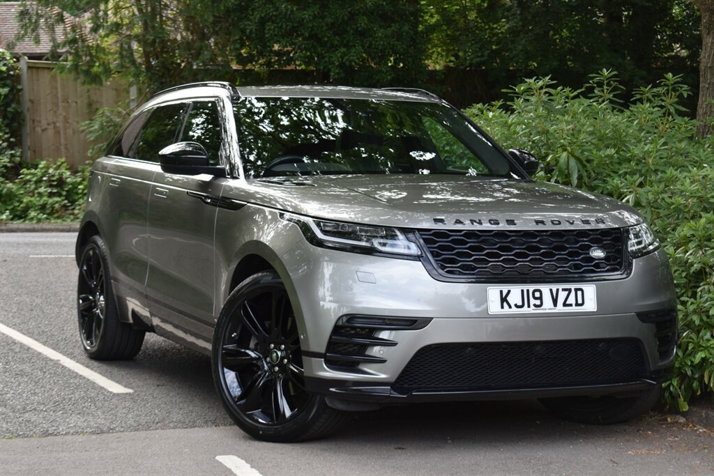 Land Rover Range Rover Velar 3.0 L R-dynamic Hsemega Specification Silver