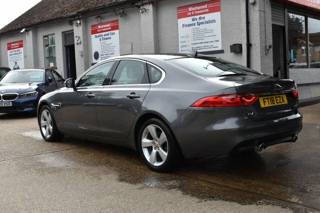 Jaguar XF 3.0D V6 Portfolio Saloon Euro 6 S Grey #6