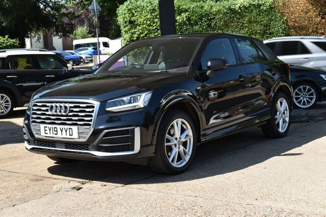 Audi Q2 1.6 Tdi 30 S Line Suv S Tronic Euro 6 EY19YYD Black #3