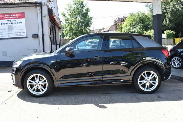Audi Q2 1.6 Tdi 30 S Line Suv S Tronic Euro 6 EY19YYD Black #4