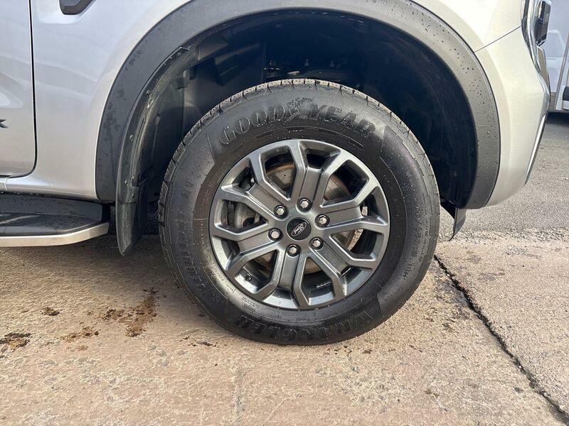 Ford Ranger Wildtrak 4X4 Dcb T Black #48