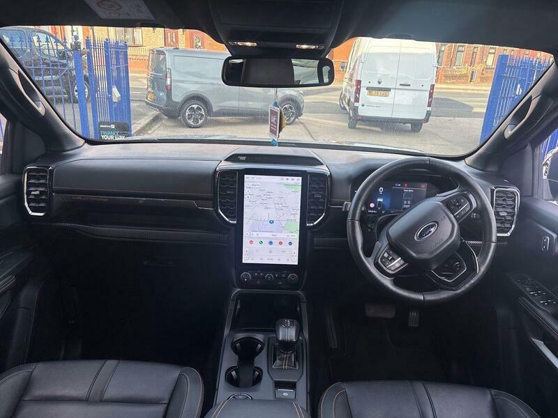 Ford Ranger Wildtrak 4X4 Dcb T Black #43