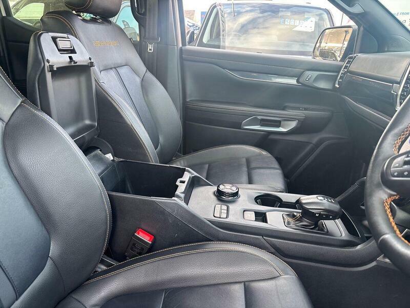 Ford Ranger Wildtrak 4X4 Dcb T Black #24