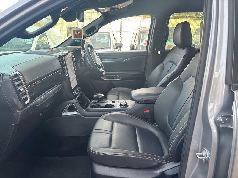 Ford Ranger Wildtrak 4X4 Dcb T Black #31