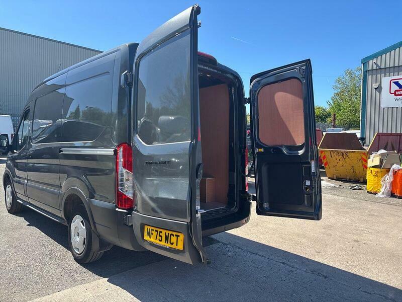 Ford Transit Custom Leader White #81