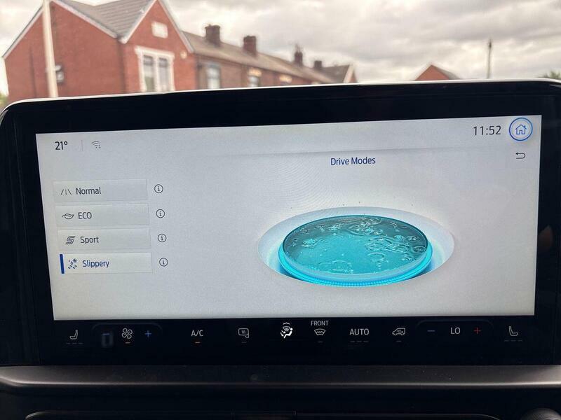 Ford Transit Custom E-custom 320 L1 Limited 65Kwh 136Ps Blue #45