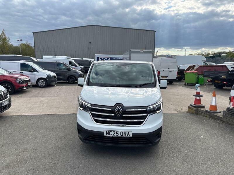 Renault Trafic Extra Sport White #87