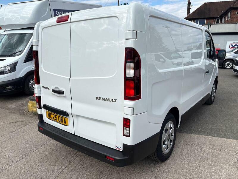 Renault Trafic Extra Sport White #51