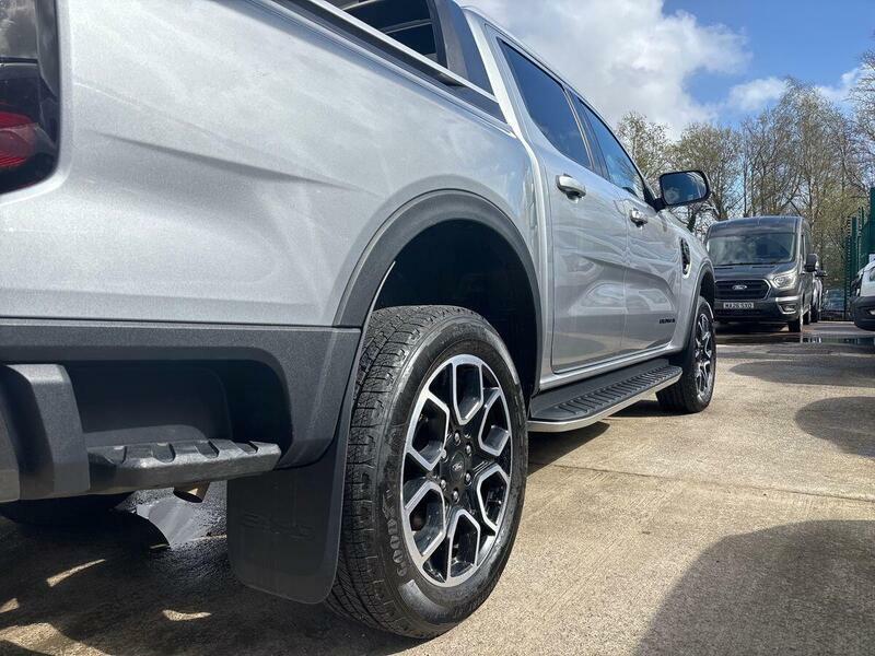 Ford Ranger 3.0 Td V6 Ecoblue Wildtrak Pickup Double Cab D Grey #279