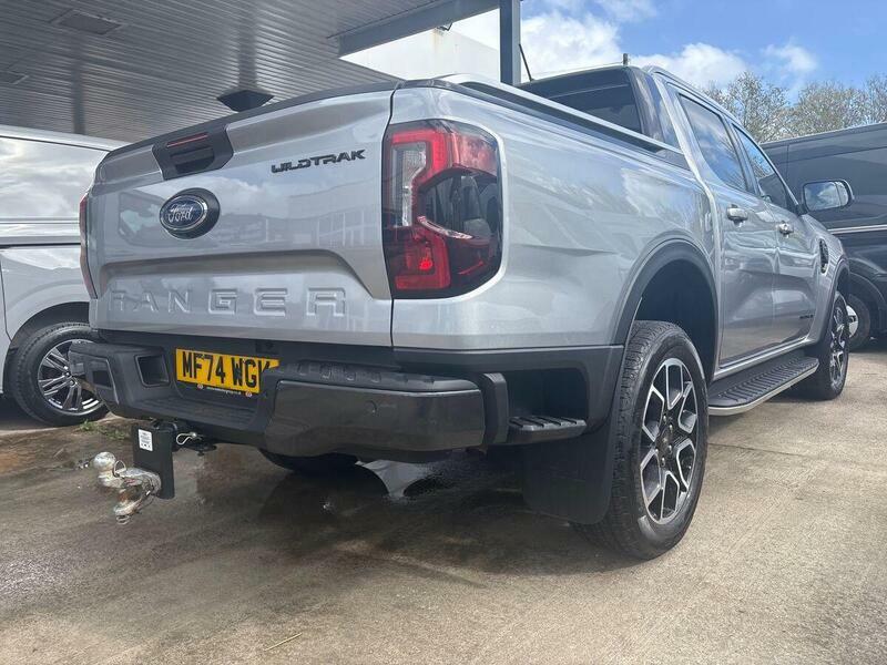 Ford Ranger 3.0 Td V6 Ecoblue Wildtrak Pickup Double Cab D Grey #133