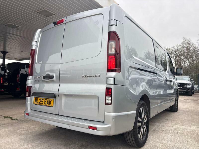 Renault Trafic 2.0 Dci Blue 30 Extra Panel Van White #20