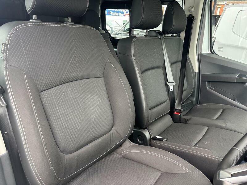 Renault Trafic 2.0 Dci Blue 30 Extra Sport Panel Van M Grey #55