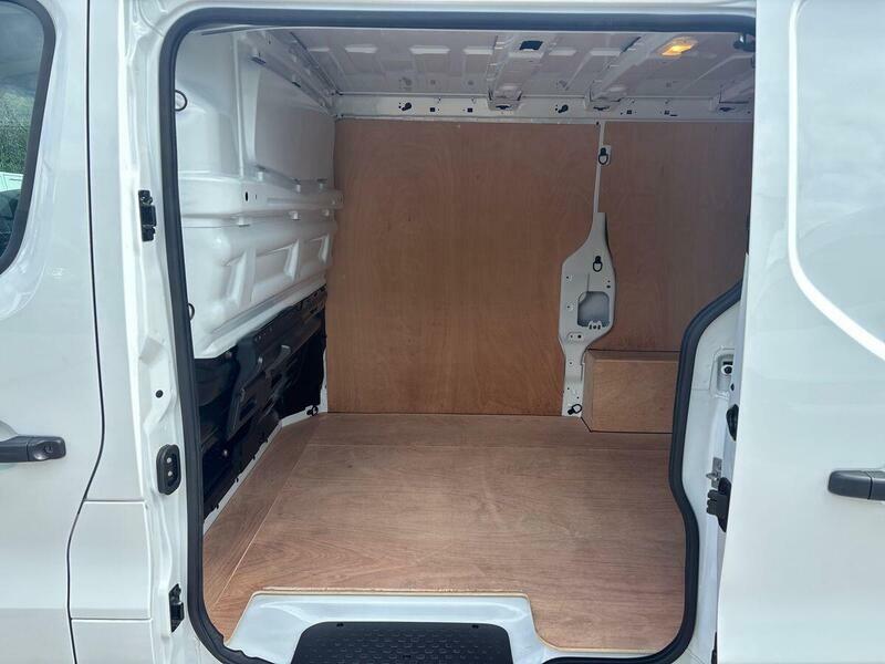 Renault Trafic 2.0 Dci Blue 30 Extra Sport Crew Van Double Cab 6D Grey #31